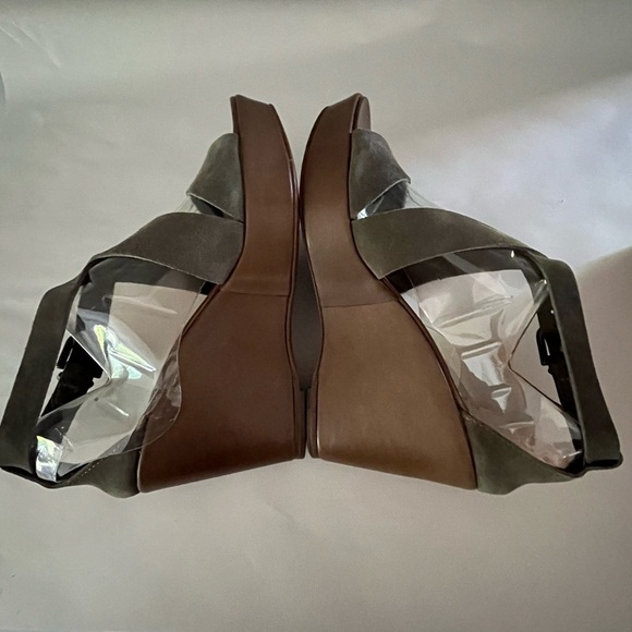 NIB J. Crew Marguerite Suede and Leather Wedge Platform Sandals Olive Boho 7M - Picture 5 of 11